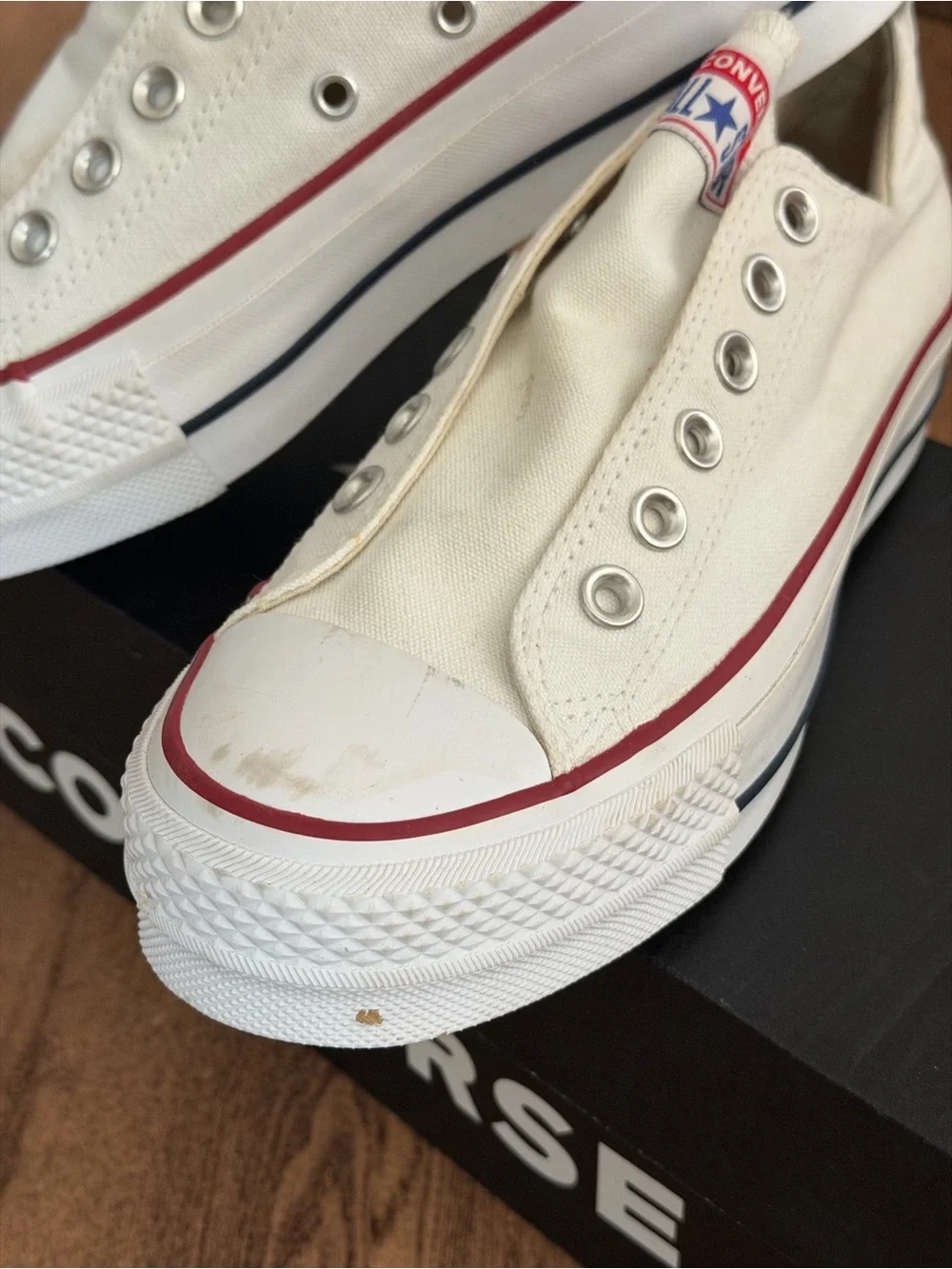 Converse brand new